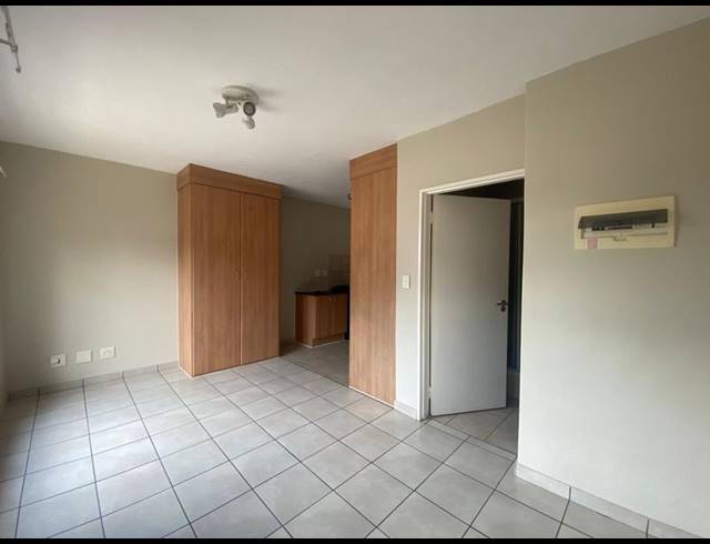 0 BEDROOM APARTMENT FOR SALE IN MILPARK